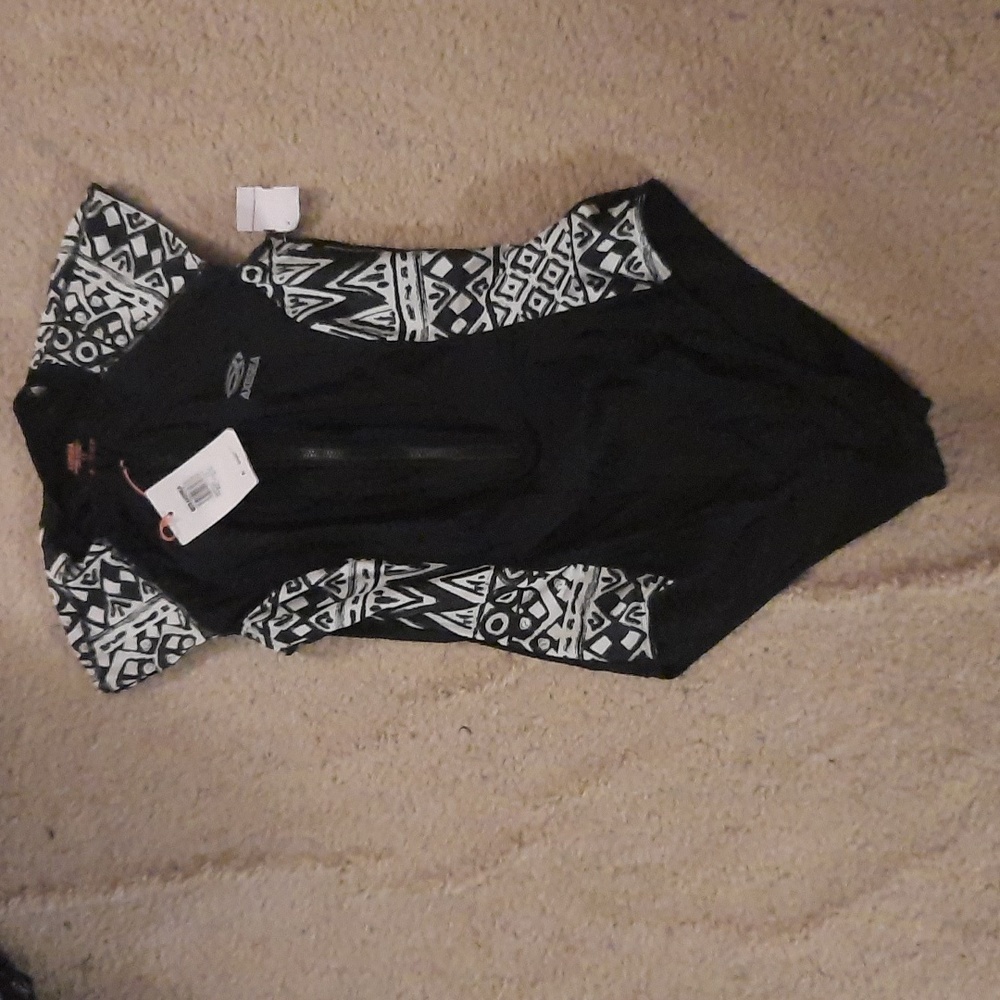 2 for $12 AXESEA 1 piece rashguard.